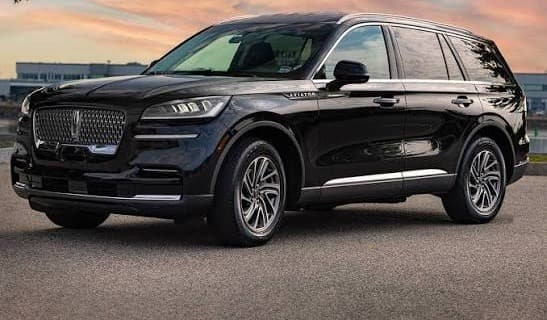 Black Lincoln Aviator at sunset